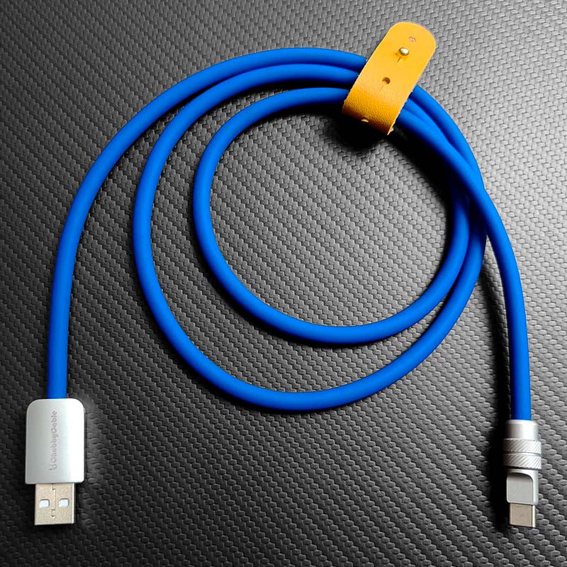 "Spiral Exture" 240W Metal Connect Fast Charging Cable - Image 4